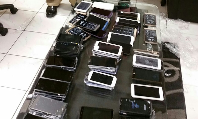 custom phones