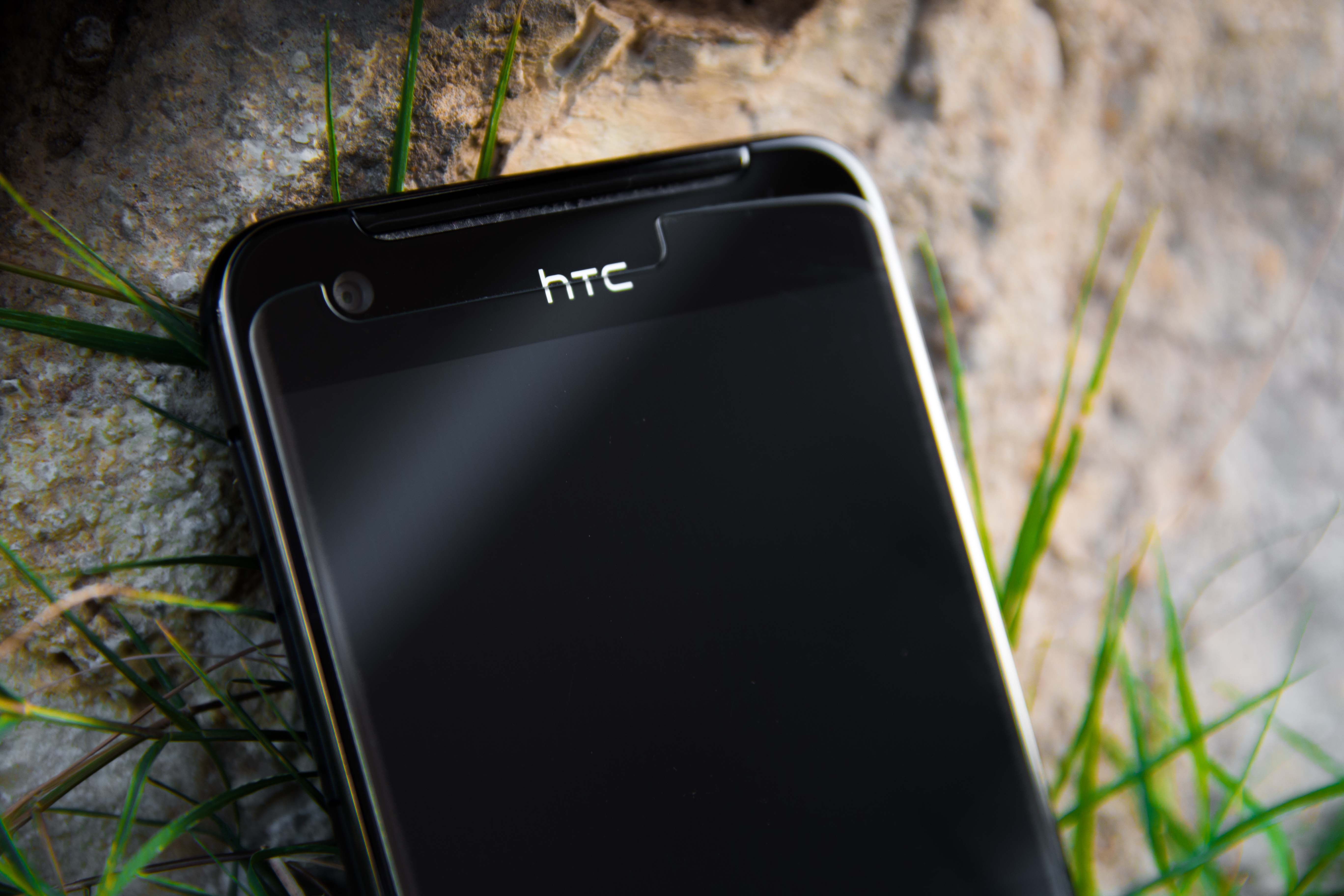 HTC One X9