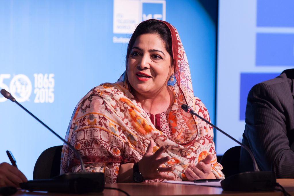 Anusha_Rahman_at_World_Economic_Forum_Session_2015