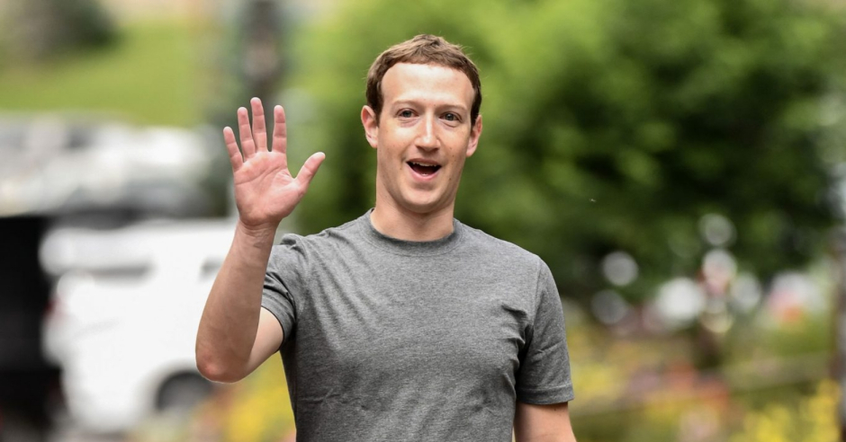 mark-zuckerberg-is-a-robot-we-have-the-proof-crop-1508403544-1365x715