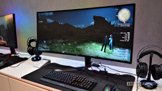 Curved Monitor